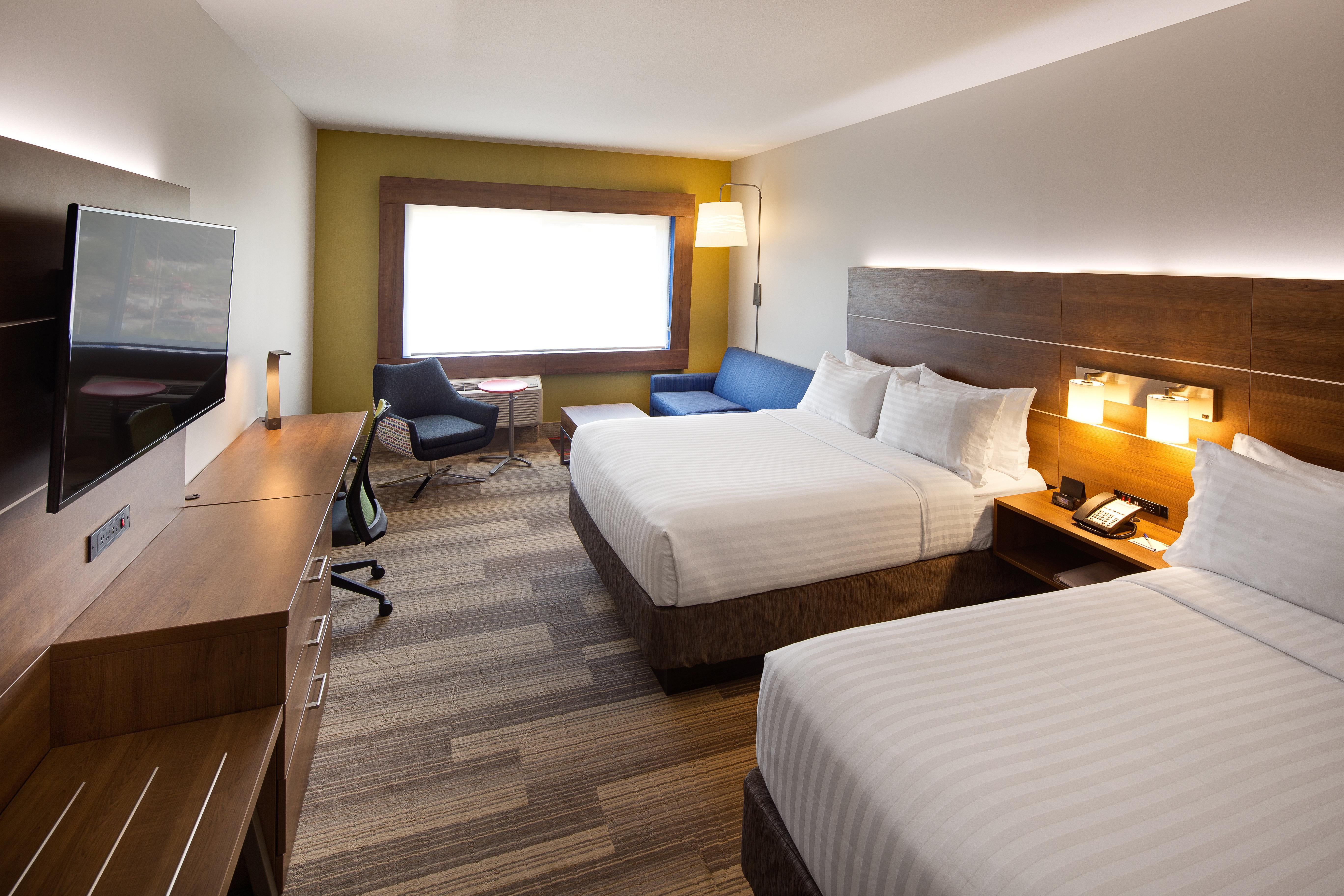 Holiday Inn Express & Suites Terrace By Ihg Экстерьер фото
