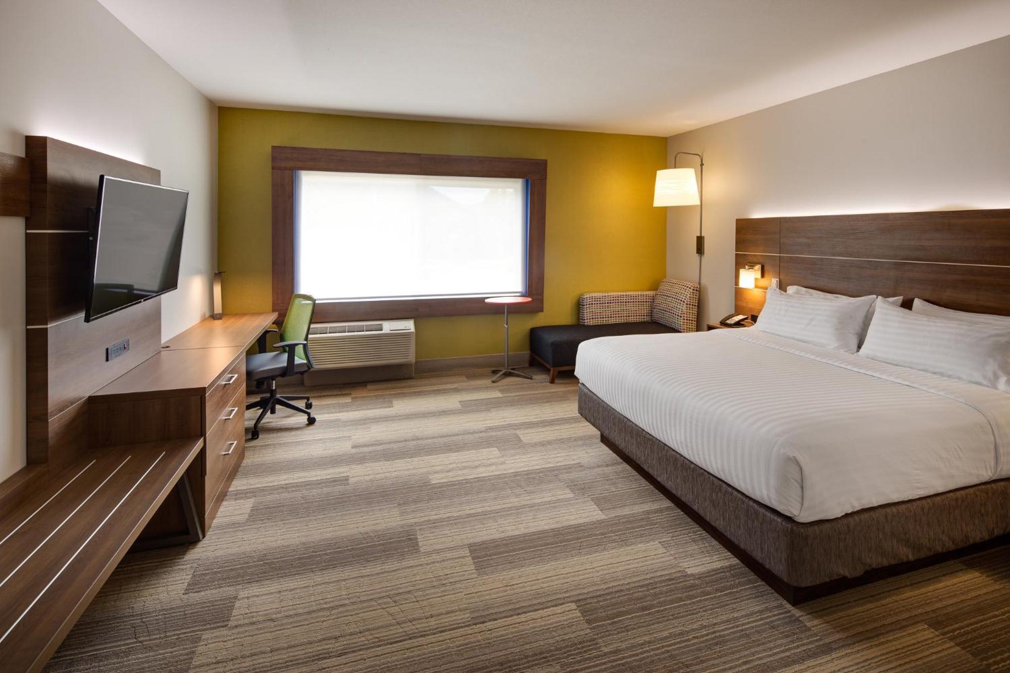 Holiday Inn Express & Suites Terrace By Ihg Экстерьер фото